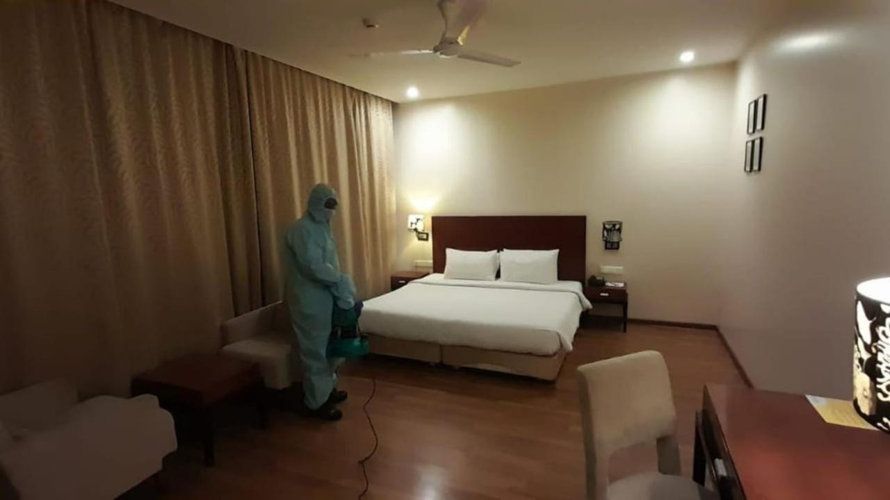 Hotel The Aures Aurangābād Exterior foto