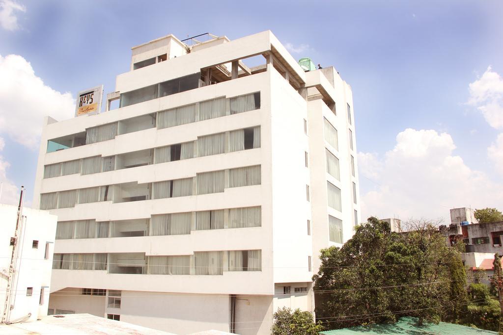Hotel The Aures Aurangābād Exterior foto