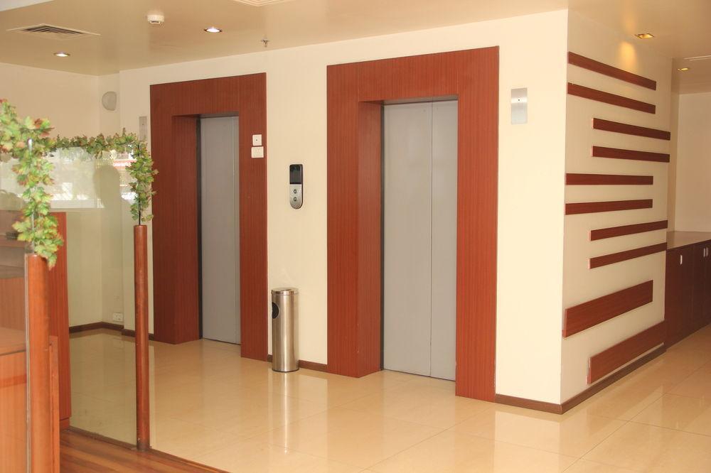 Hotel The Aures Aurangābād Exterior foto
