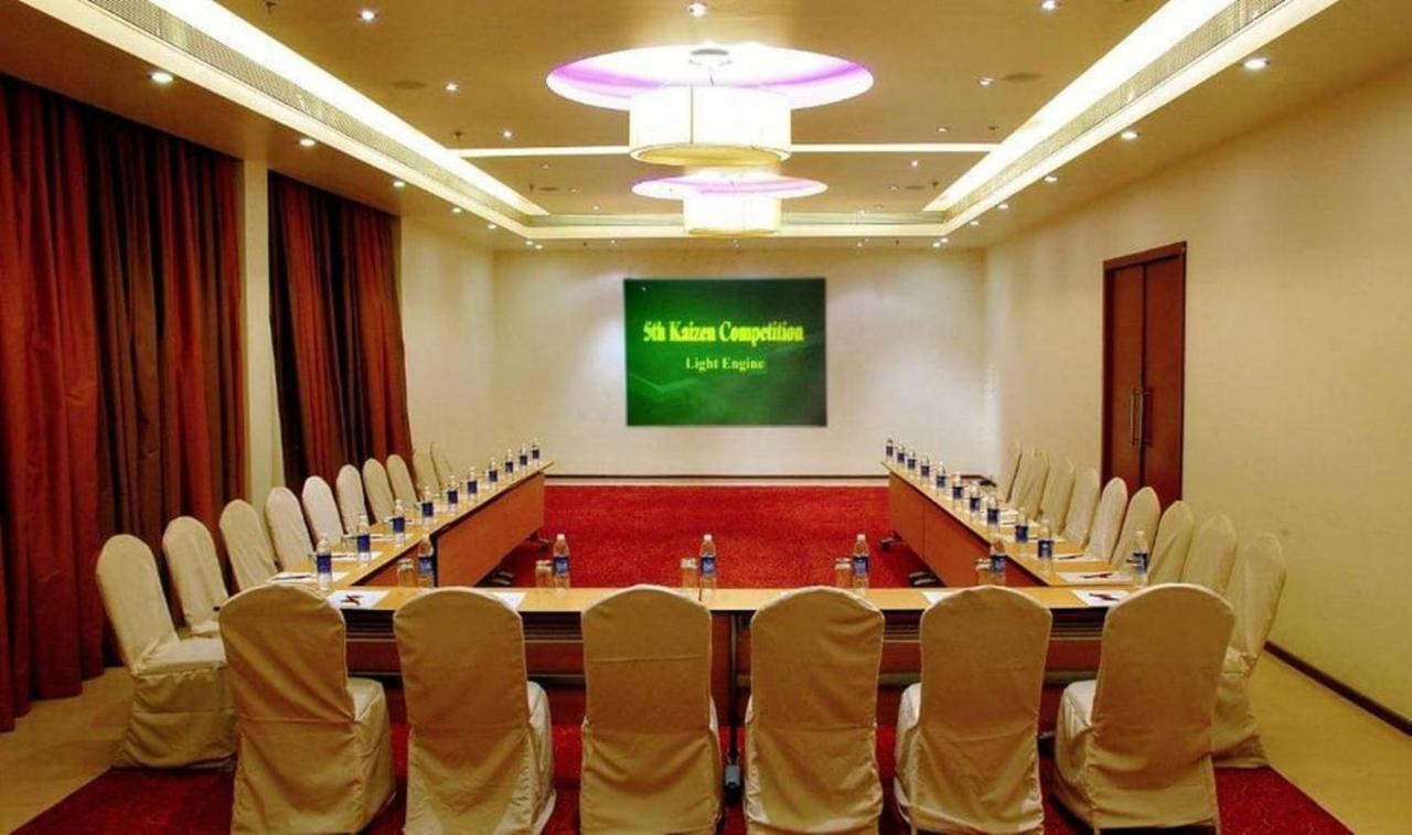 Hotel The Aures Aurangābād Exterior foto